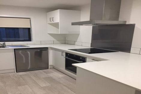 Photo of property in 40 Trinidad Road, Sunnynook, Auckland, 0620