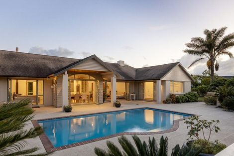 Photo of property in 118 Freeburn Road, Pyes Pa, Tauranga, 3112