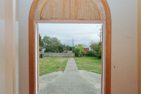 Photo of property in 16 Greenwich Street, Waihola, Milton, 9073