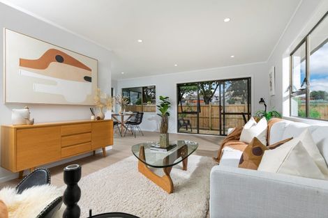 Photo of property in 561 Swanson Road, Ranui, Auckland, 0612