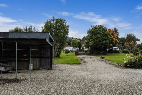 Photo of property in 28 Huia Street, Ohura, 3926