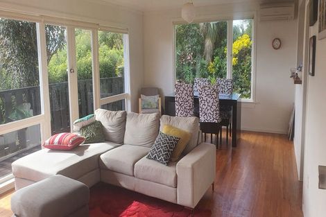 Photo of property in 26b Howard Street, Macandrew Bay, Dunedin, 9014