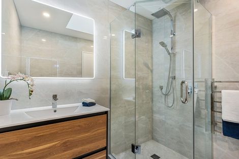 Photo of property in 65 Maungakaraka Road, Karaka, 2580