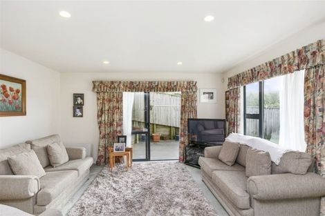 Photo of property in 25 Bathgate Street, Johnsonville, Wellington, 6037
