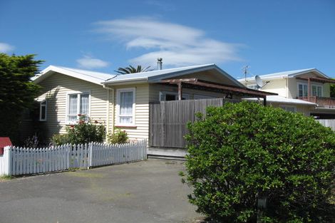 Photo of property in 78 Main Road, Titahi Bay, Porirua, 5022