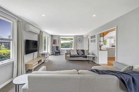 Photo of property in 9 Joyce Crescent, Ilam, Christchurch, 8041