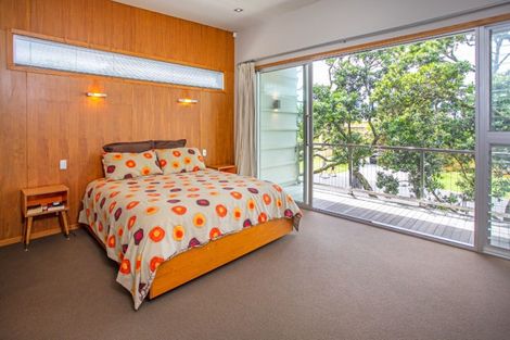 Photo of property in 217b Beverley Terrace, Whangamata, 3620
