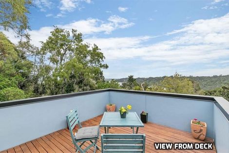 Photo of property in 2/19 Pemberton Avenue, Bayview, Auckland, 0629