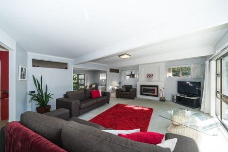 Photo of property in 5 Carbine Court, Awapuni, Palmerston North, 4412