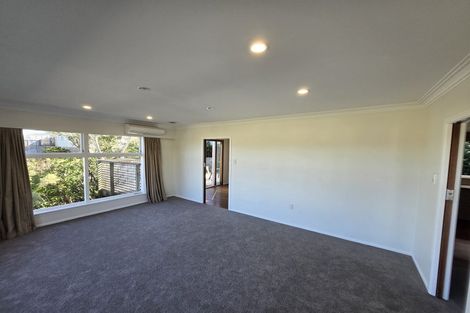 Photo of property in 94 Amapur Drive, Ngaio, Wellington, 6035