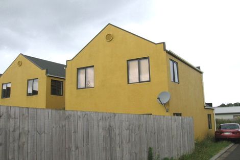 Photo of property in 15 Blumhardt Place, Avondale, Auckland, 1026