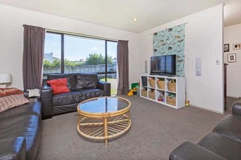 Photo of property in 30 Meadowland Drive, Somerville, Auckland, 2014