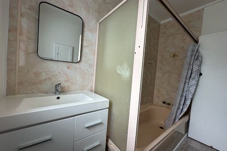 Photo of property in 88 Nikau Street, New Lynn, Auckland, 0600