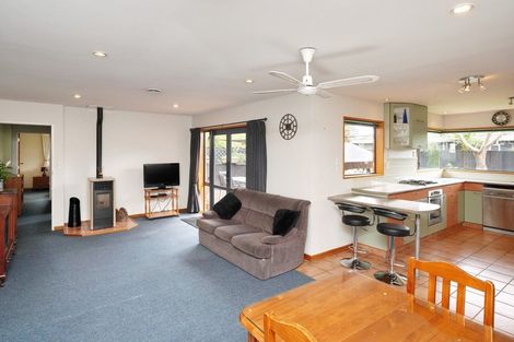 Photo of property in 12 Pearce Place, Kaiapoi, 7630