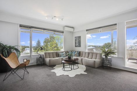 Photo of property in 4/79 Western Springs Road, Morningside, Auckland, 1022