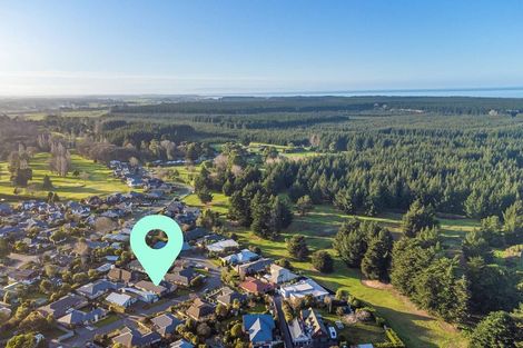 Photo of property in 15 Len Hale Place, Parklands, Christchurch, 8083