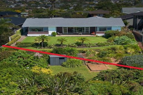 Photo of property in 61 Rosario Crescent, Red Beach, 0932