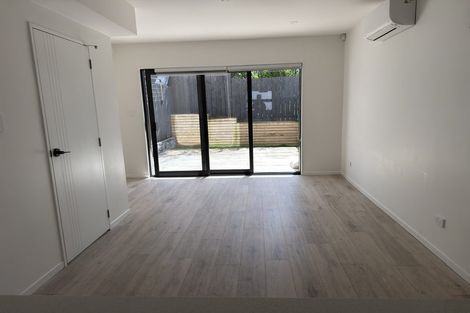 Photo of property in 5/13 Grove Lane, Pakuranga, Auckland, 2010