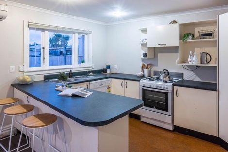 Photo of property in 32 Yule Street, Kilbirnie, Wellington, 6022