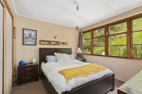 Photo of property in 274 George Street, Stokes Valley, Lower Hutt, 5019