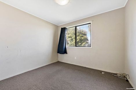 Photo of property in 7 Poinsettia Place, Henderson, Auckland, 0610