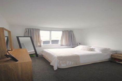 Photo of property in 2/17 Mackworth Street, Woolston, Christchurch, 8062