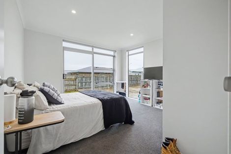 Photo of property in 992a Tremaine Avenue, Roslyn, Palmerston North, 4414