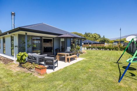 Photo of property in 8 Three Kings Court, Outram, 9019