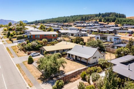 Photo of property in 42 Rata Street, Wanaka, 9305