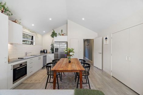 Photo of property in 9 Huxley Place, Lake Hayes, Queenstown, 9304