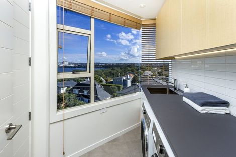 Photo of property in 4/90 Kitchener Road, Milford, Auckland, 0620