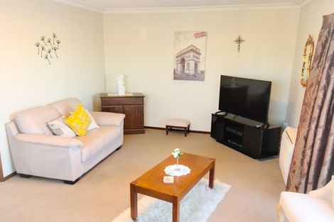 Photo of property in 27 Royal Crescent, Saint Kilda, Dunedin, 9012