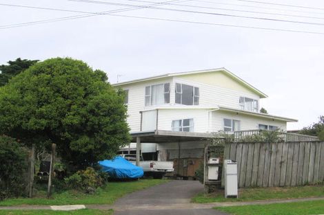 Photo of property in 71 Victory Road, Laingholm, Auckland, 0604