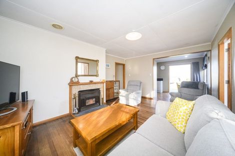 Photo of property in 20 Thames Street, Roslyn, Palmerston North, 4414