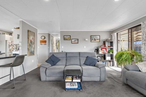 Photo of property in 7 Katterns Street, Katikati, 3129