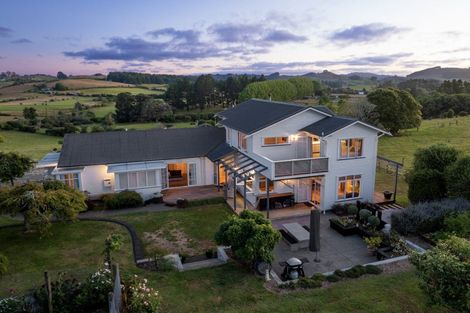 Photo of property in 1034 Ararimu Road, Ararimu, Drury, 2579