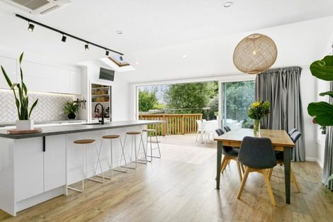 Photo of property in 24 Sunset Street, Hilltop, Taupo, 3330