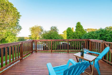 Photo of property in 8 Spence Road, Henderson, Auckland, 0612