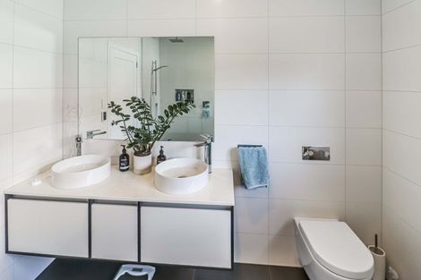 Photo of property in 260 Waterloo Road, Waterloo, Lower Hutt, 5011