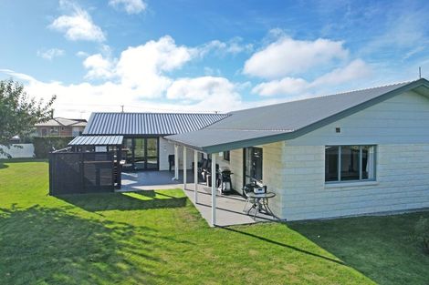 Photo of property in 18a Dalmeny Street, Oamaru North, Oamaru, 9400