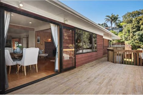 Photo of property in 2 Allender Drive, Torbay, Auckland, 0630