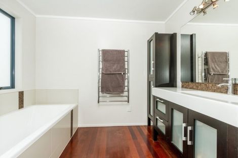 Photo of property in 174 Bawden Road, Dairy Flat, Albany, 0792