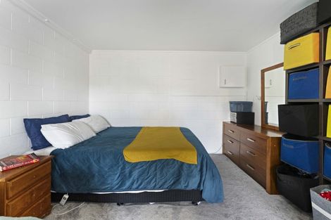 Photo of property in 2/39c Coronation Road, Hillcrest, Auckland, 0627