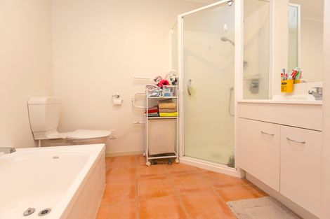 Photo of property in 340 Gulf Harbour Drive, Gulf Harbour, Whangaparaoa, 0930