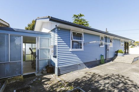 Photo of property in 1/56 Greenhaven Avenue, Opaheke, Papakura, 2113