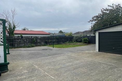 Photo of property in 67 Appleby Crescent, Burnside, Christchurch, 8053