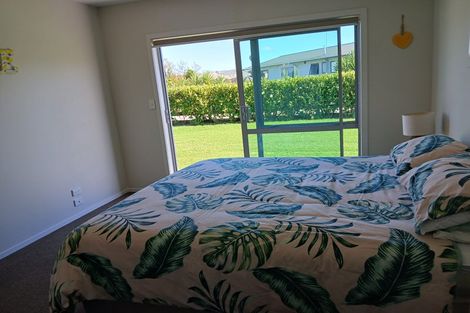 Photo of property in 18 Hanlen Avenue, Waihi Beach, 3611