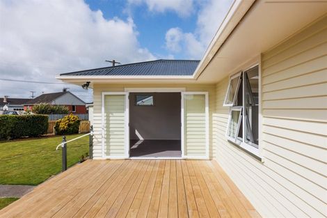 Photo of property in 75 Taumaihi Street, Bulls, 4818