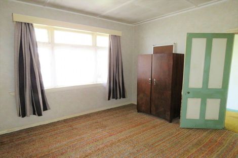 Photo of property in 44 Adderley Street, Westport, 7825