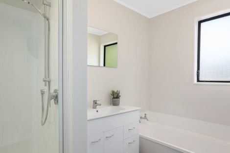 Photo of property in 84 Gillespies Road, Birchville, Upper Hutt, 5018